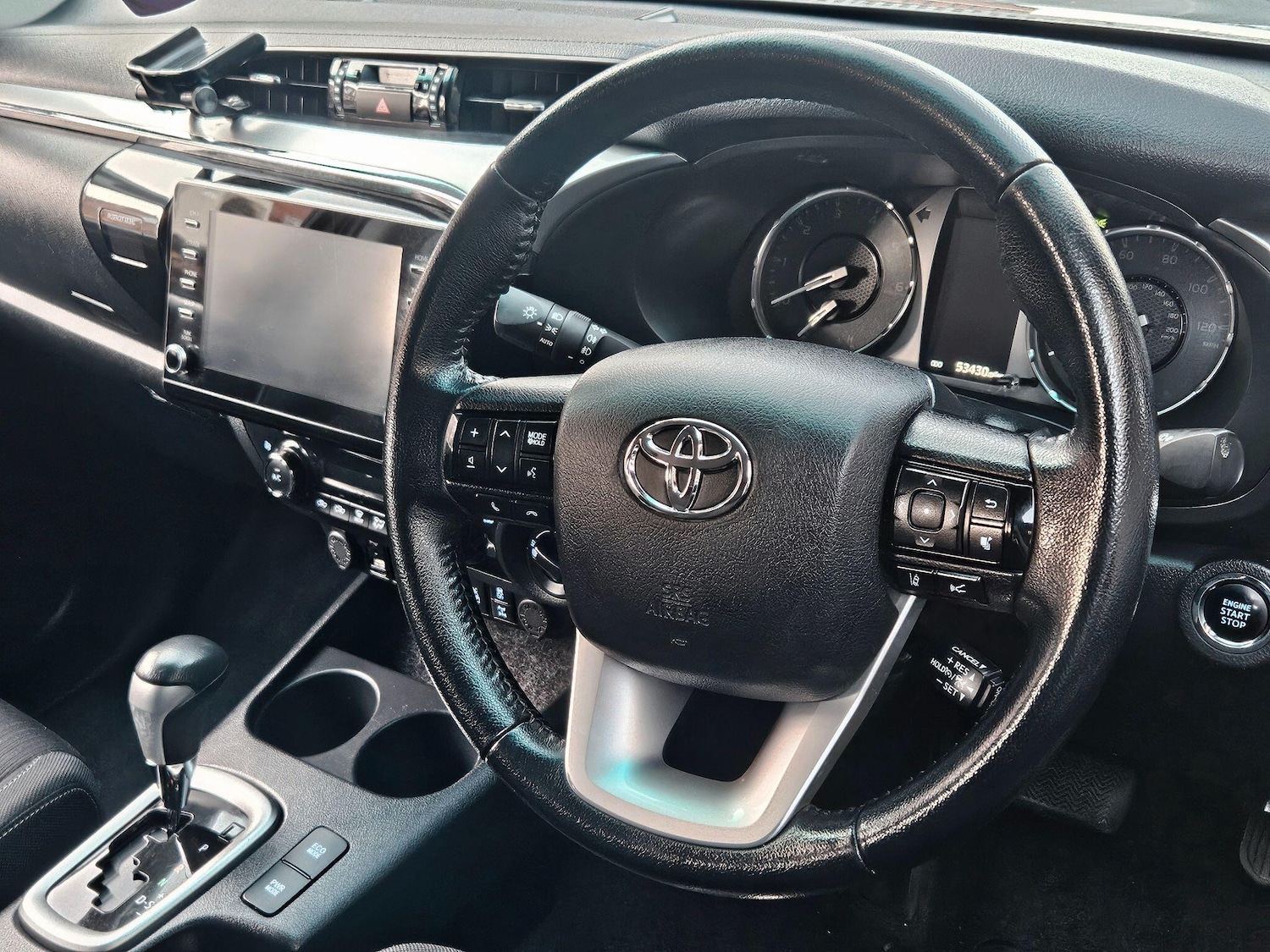 Used Toyota Hilux 2021 for sale - 77015359: Photo 19