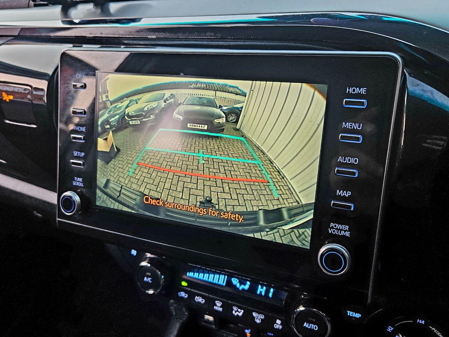 Used Toyota Hilux 2021 for sale - 77015359: Photo 26