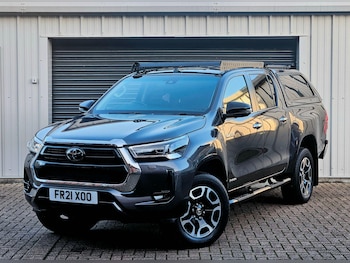 Used Toyota Hilux 2021 for sale - 77015359: Photo