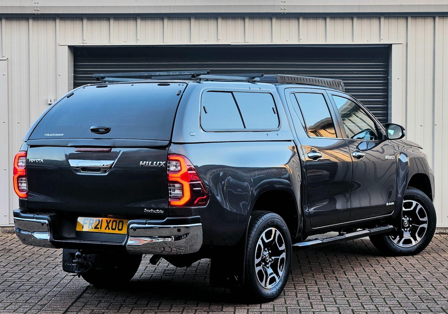 Used Toyota Hilux 2021 for sale - 77015359: Photo 5