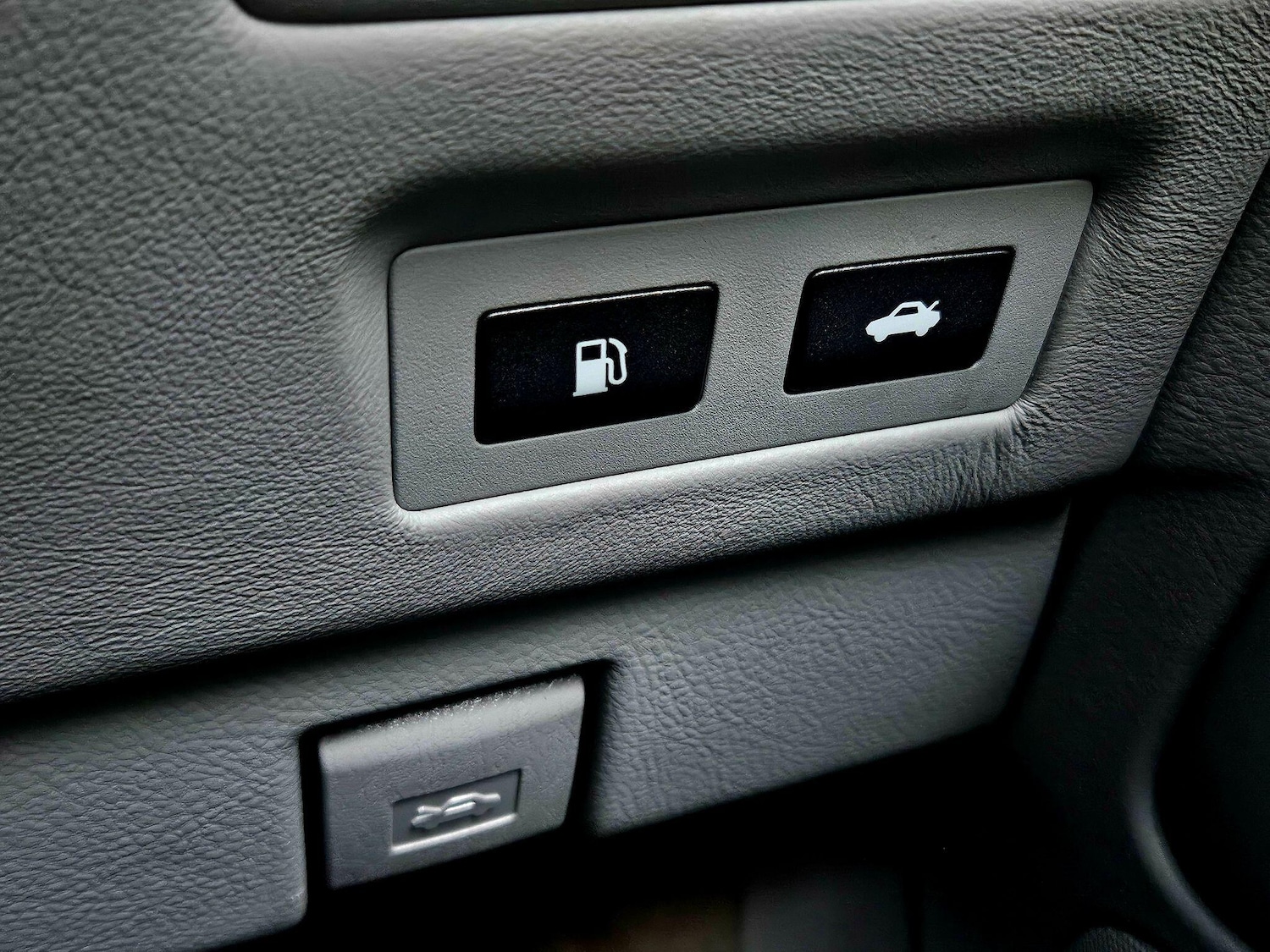 Used Lexus LS 2008 for sale - 77202595: Photo 32