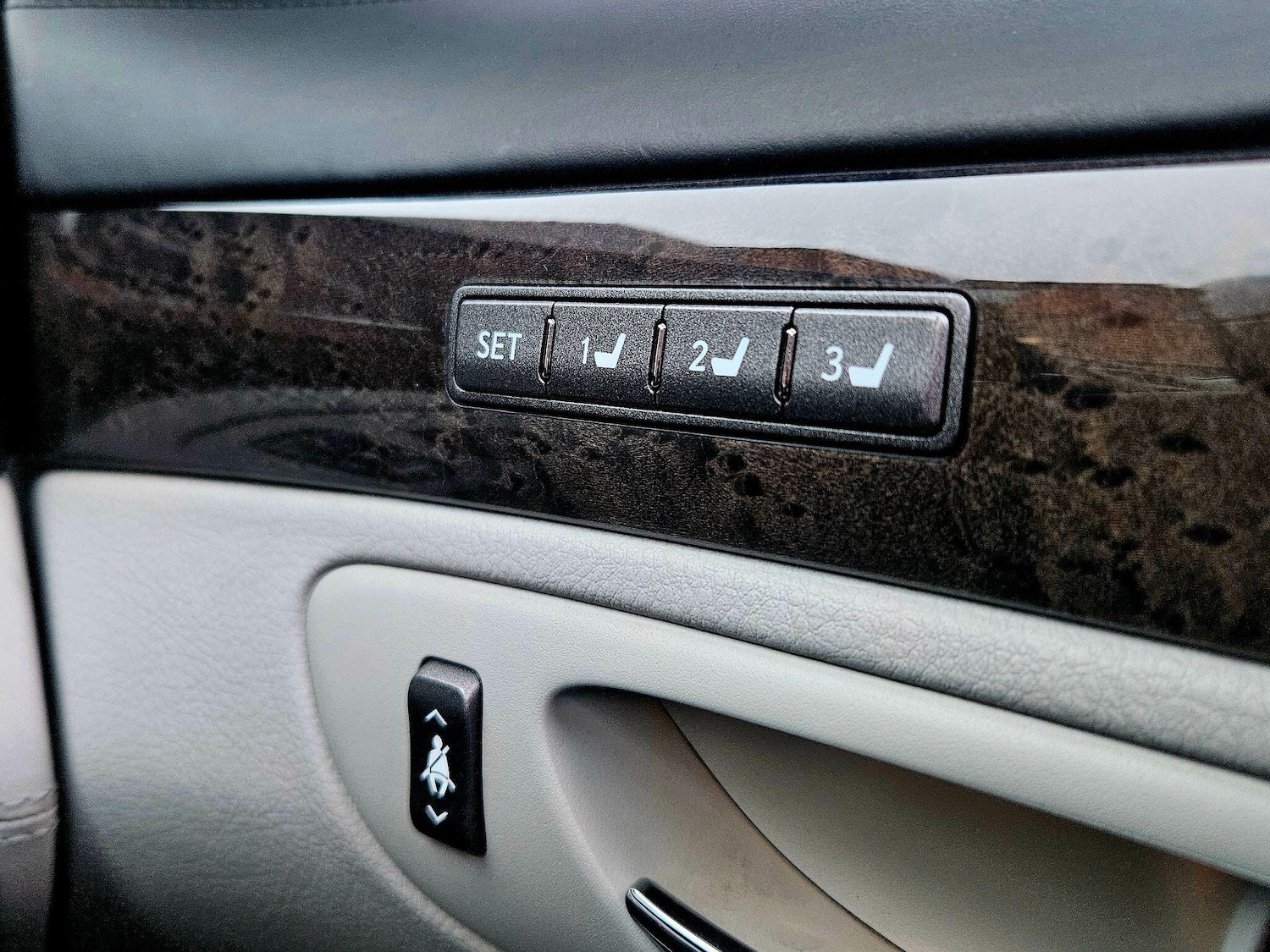 Used Lexus LS 2008 for sale - 77202595: Photo 34