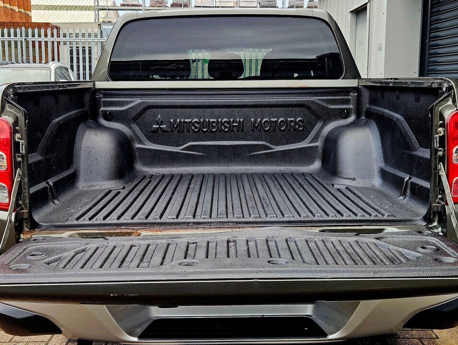 Used Mitsubishi L200 2015 for sale - 76772113: Photo 14