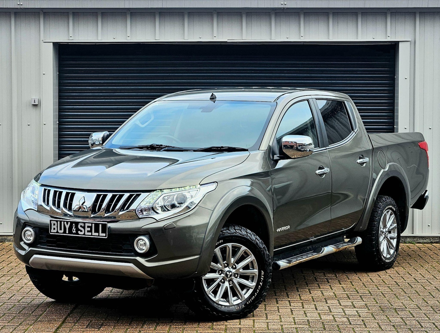 Used Mitsubishi L200 2015 for sale - 76772113: Photo 2