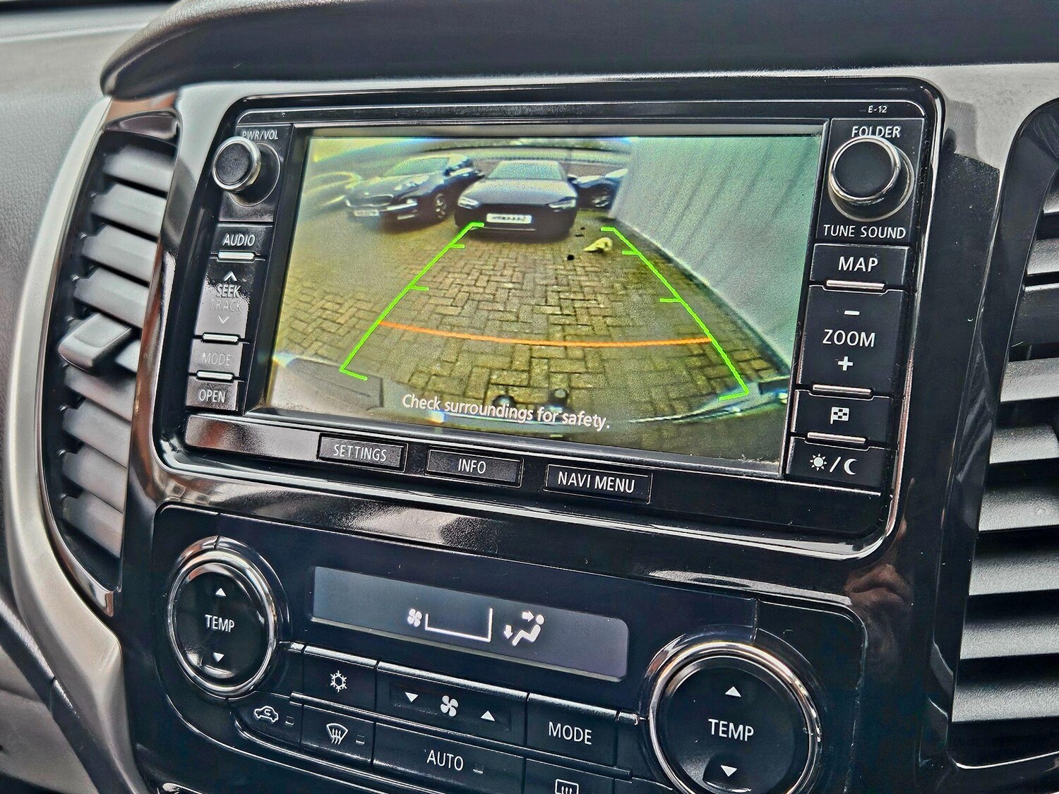 Used Mitsubishi L200 2015 for sale - 76772113: Photo 20