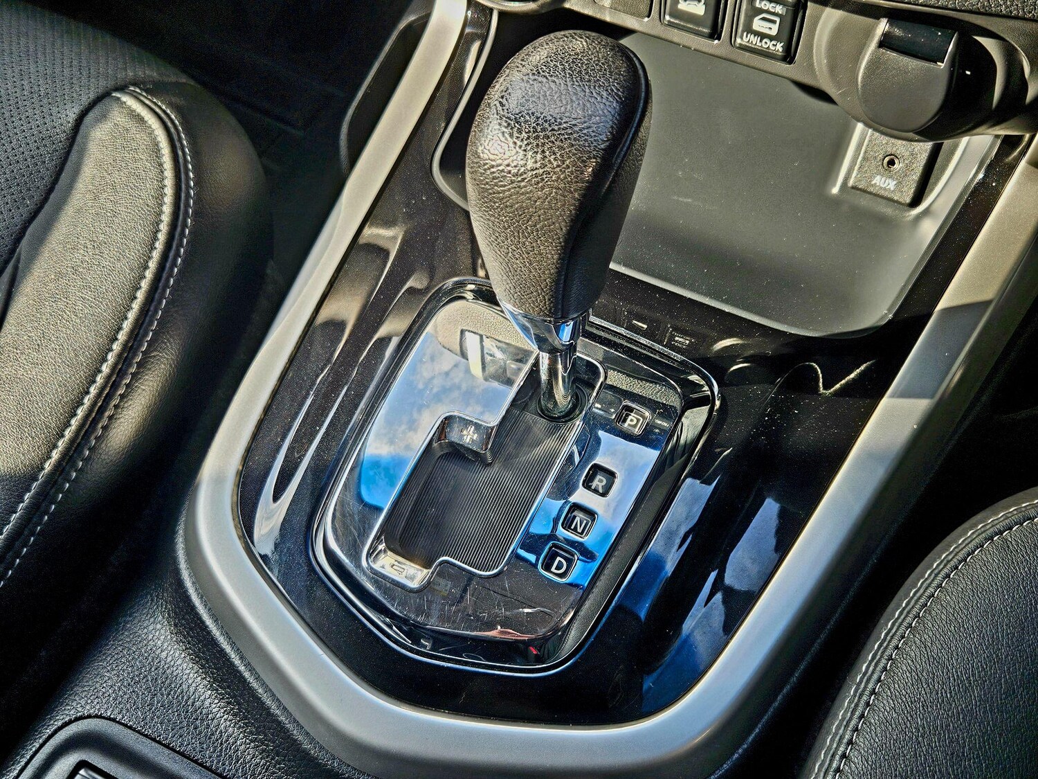 Used Nissan Navara 2017 for sale - 77737654: Photo 30