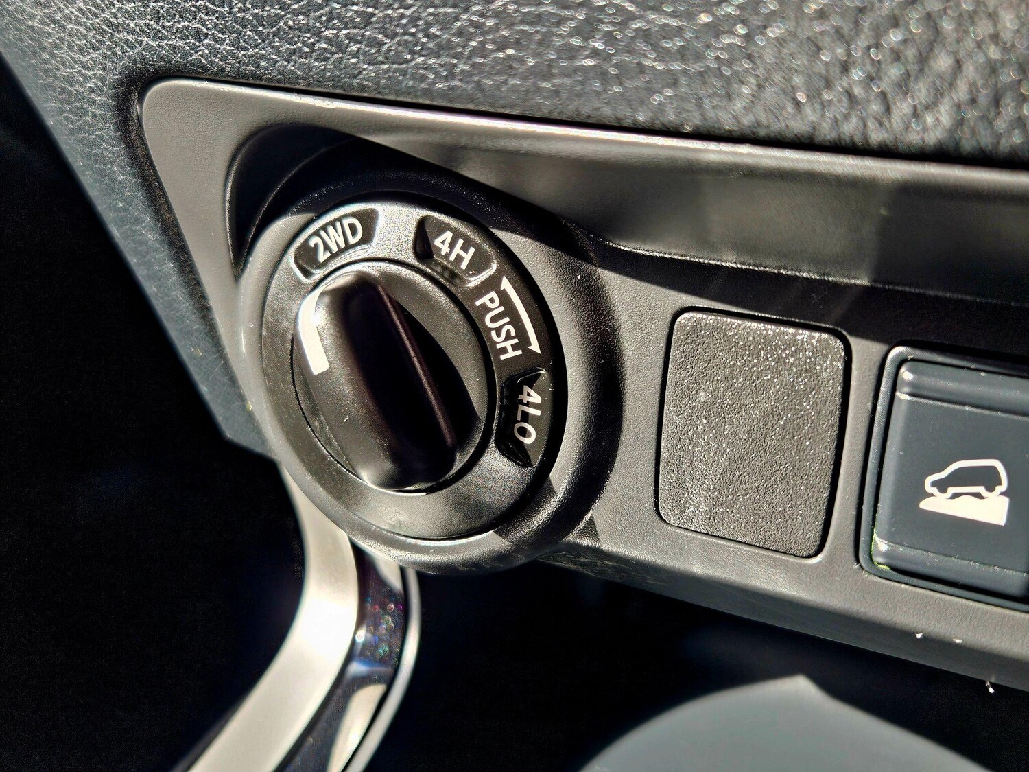 Used Nissan Navara for sale - 77957210: Photo 32