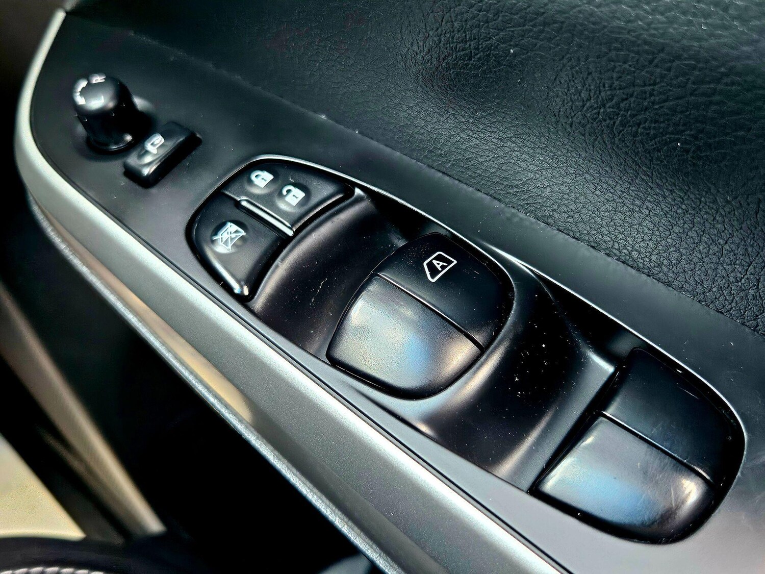 Used Nissan Navara for sale - 77957210: Photo 36