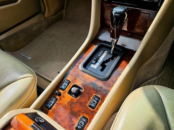 Used Mercedes-Benz E Class 1993 for sale - 75584423: Photo 18