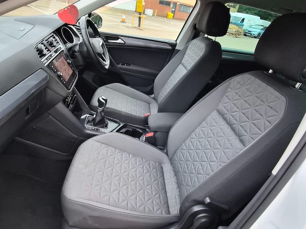 Used Volkswagen Tiguan 2021 for sale - 76109137: Photo 8