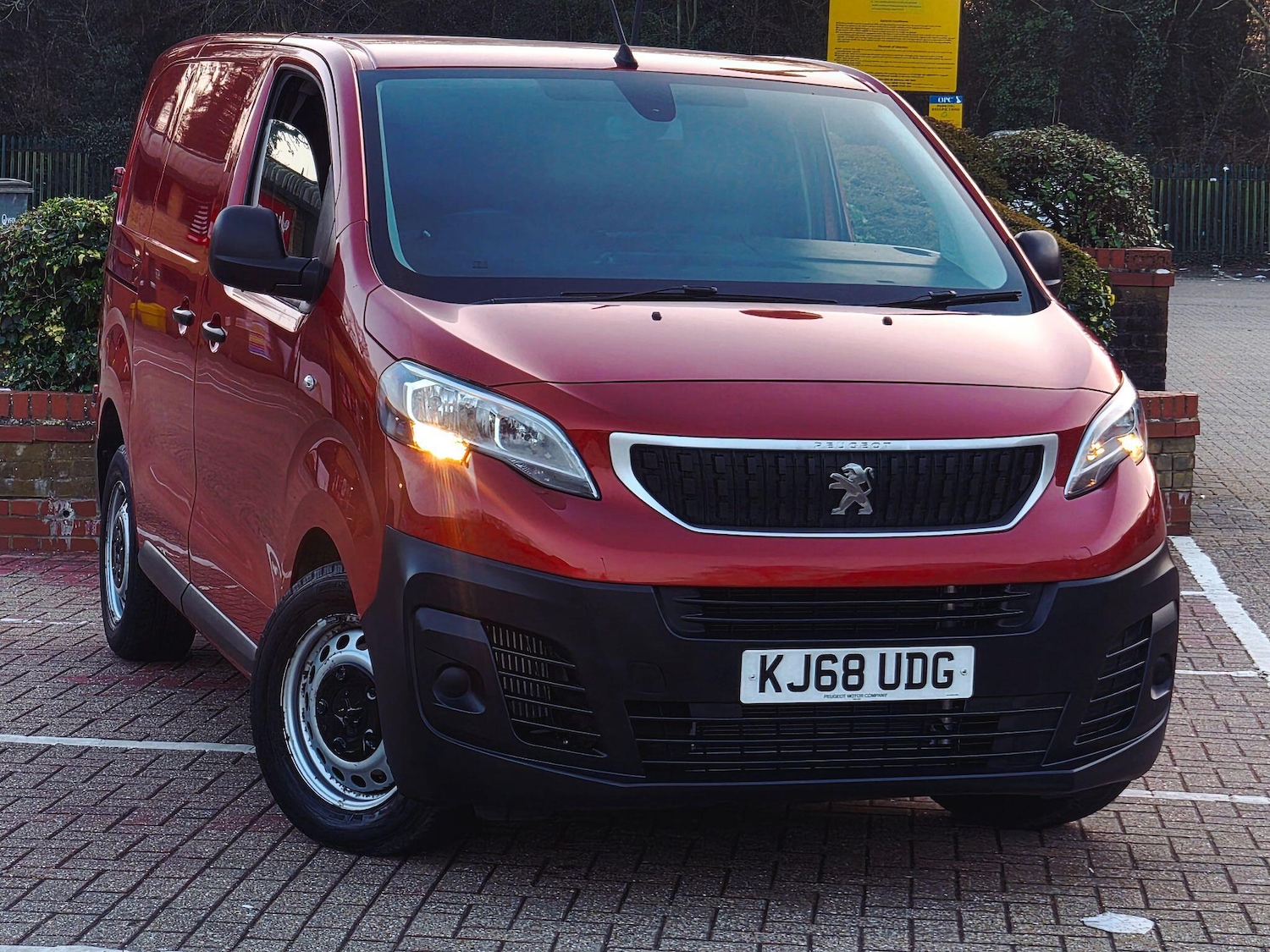 Used Peugeot Expert 2019 for sale - 77754242: Photo 2