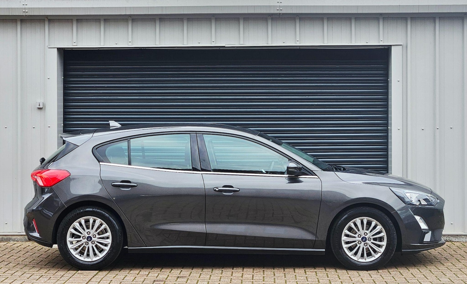 Used Ford Focus 2021 for sale - 76619728: Photo 9