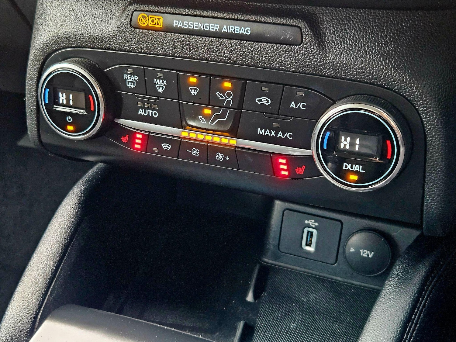 Used Ford Focus 2021 for sale - 76990617: Photo 22