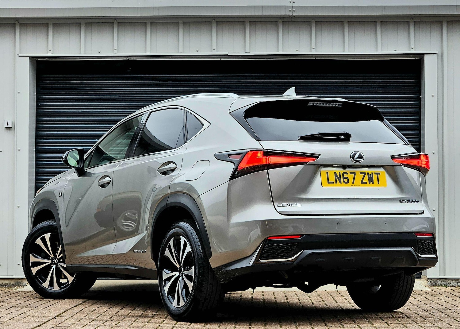 Used Lexus NX 2017 for sale - 76200137: Photo 8