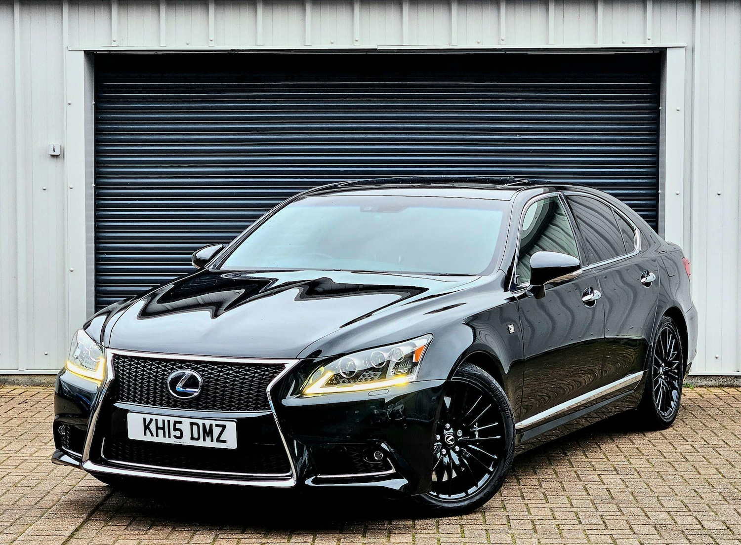 Used Lexus LS for sale - 77524129: Photo 3