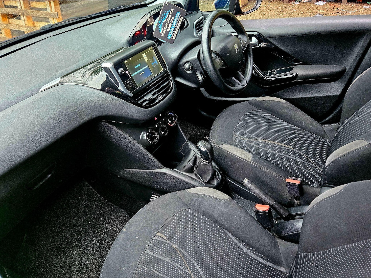 Used Peugeot 208 2014 for sale - 77793591: Photo 12