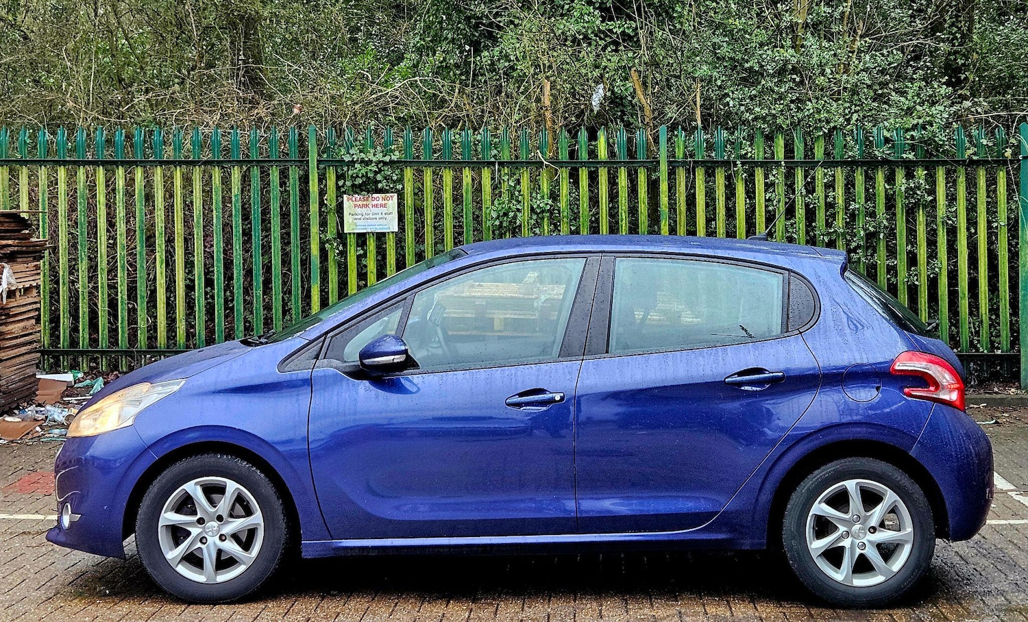 Used Peugeot 208 2014 for sale - 77793591: Photo 6