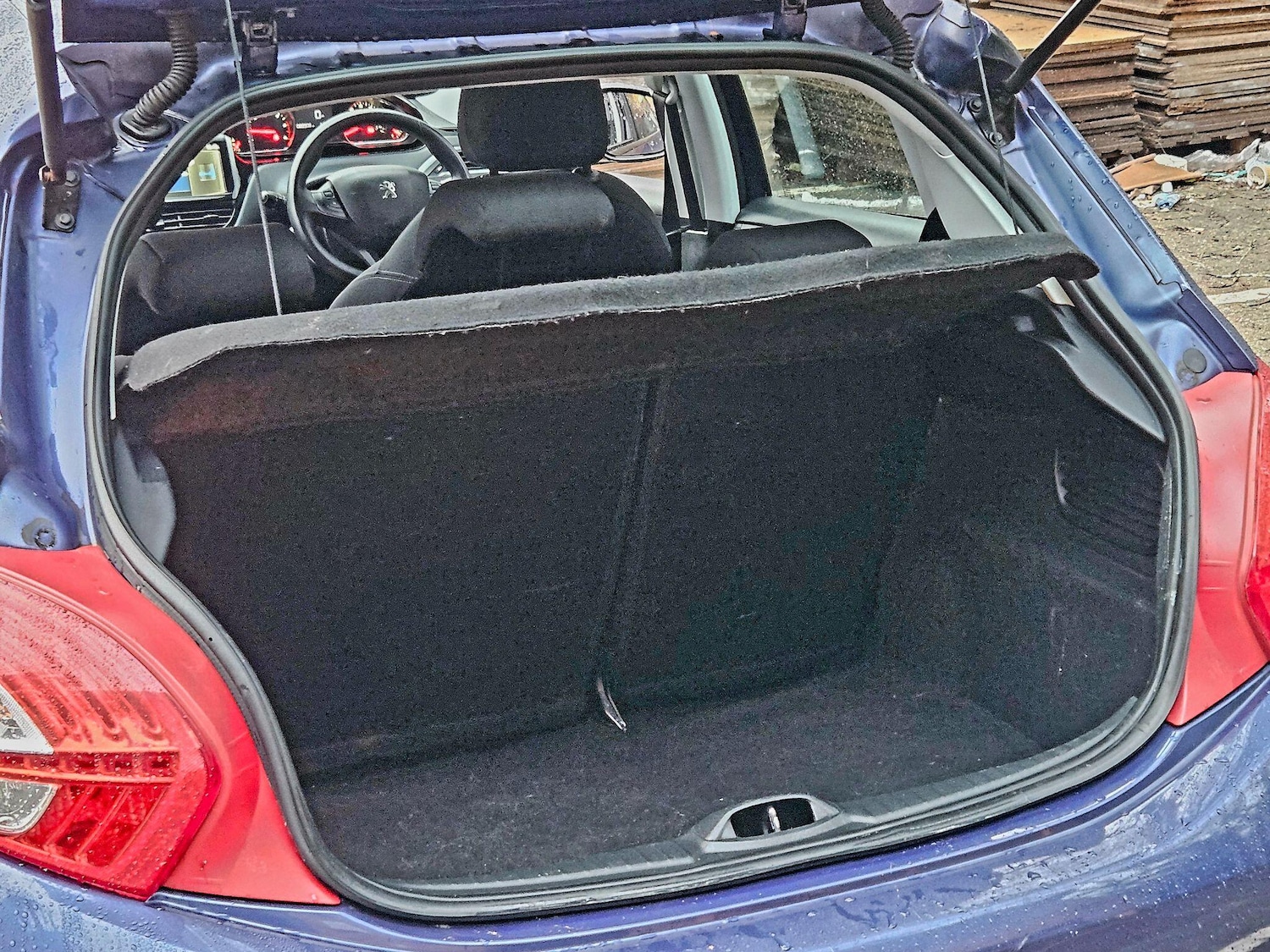 Used Peugeot 208 2014 for sale - 77793591: Photo 7