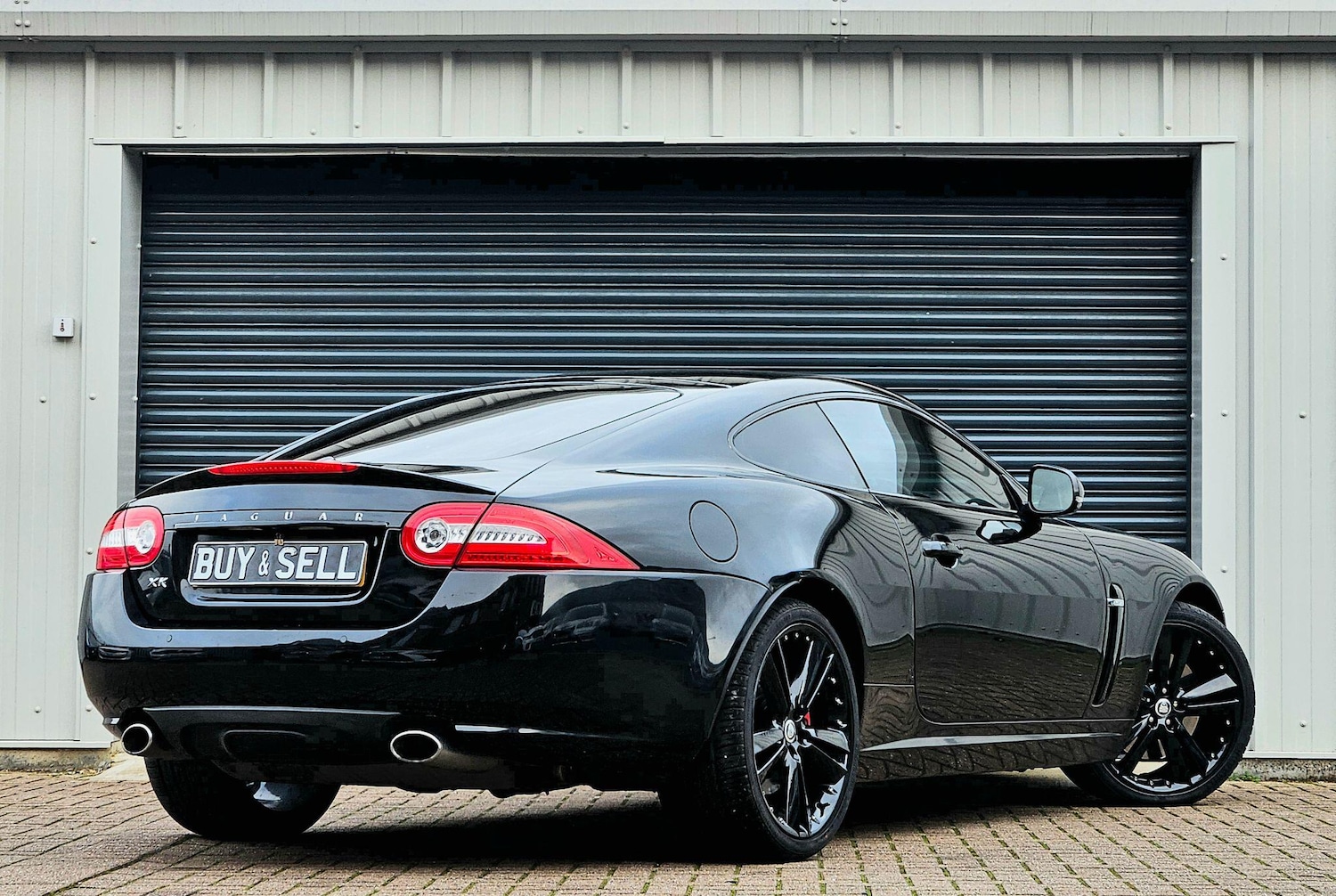 Used Jaguar XK 2010 for sale - 77358661: Photo 7