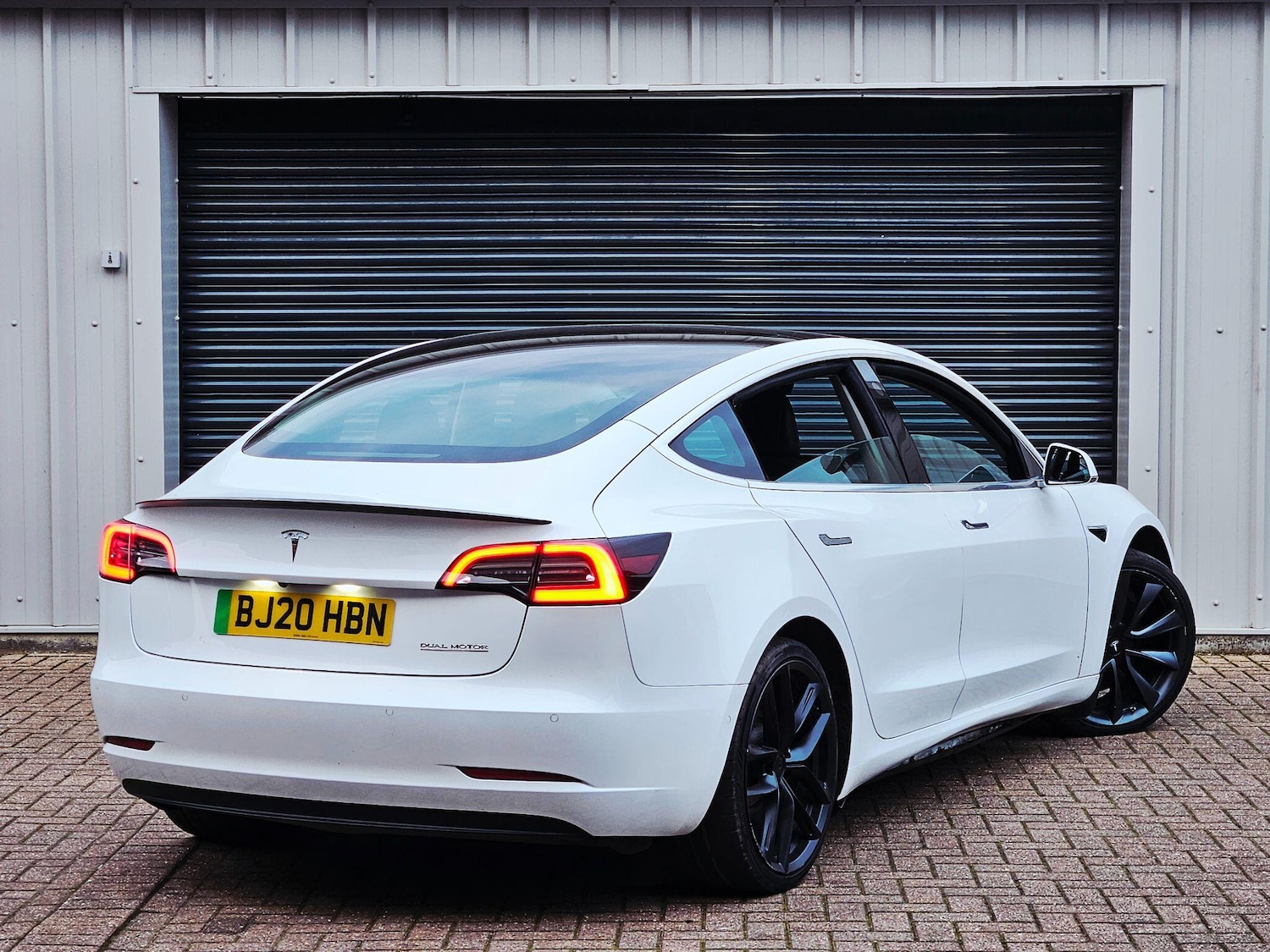 Used Tesla Model 3 for sale - 77924857: Photo 5