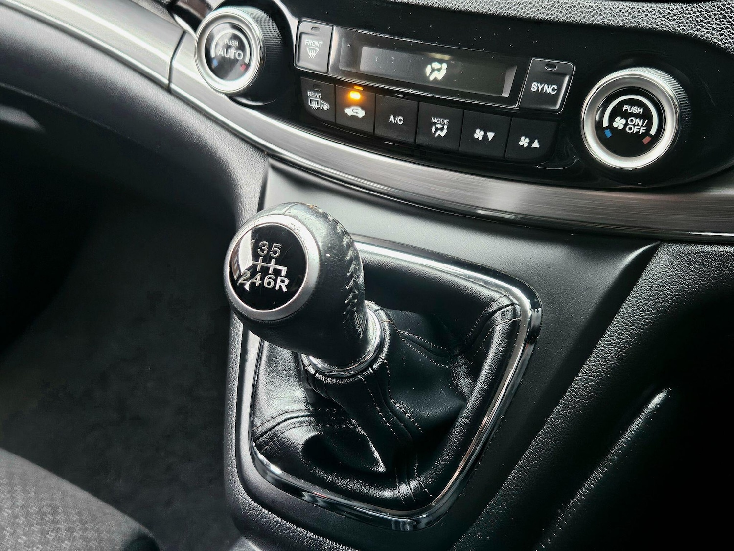 Used Honda CR-V 2018 for sale - 77455448: Photo 22