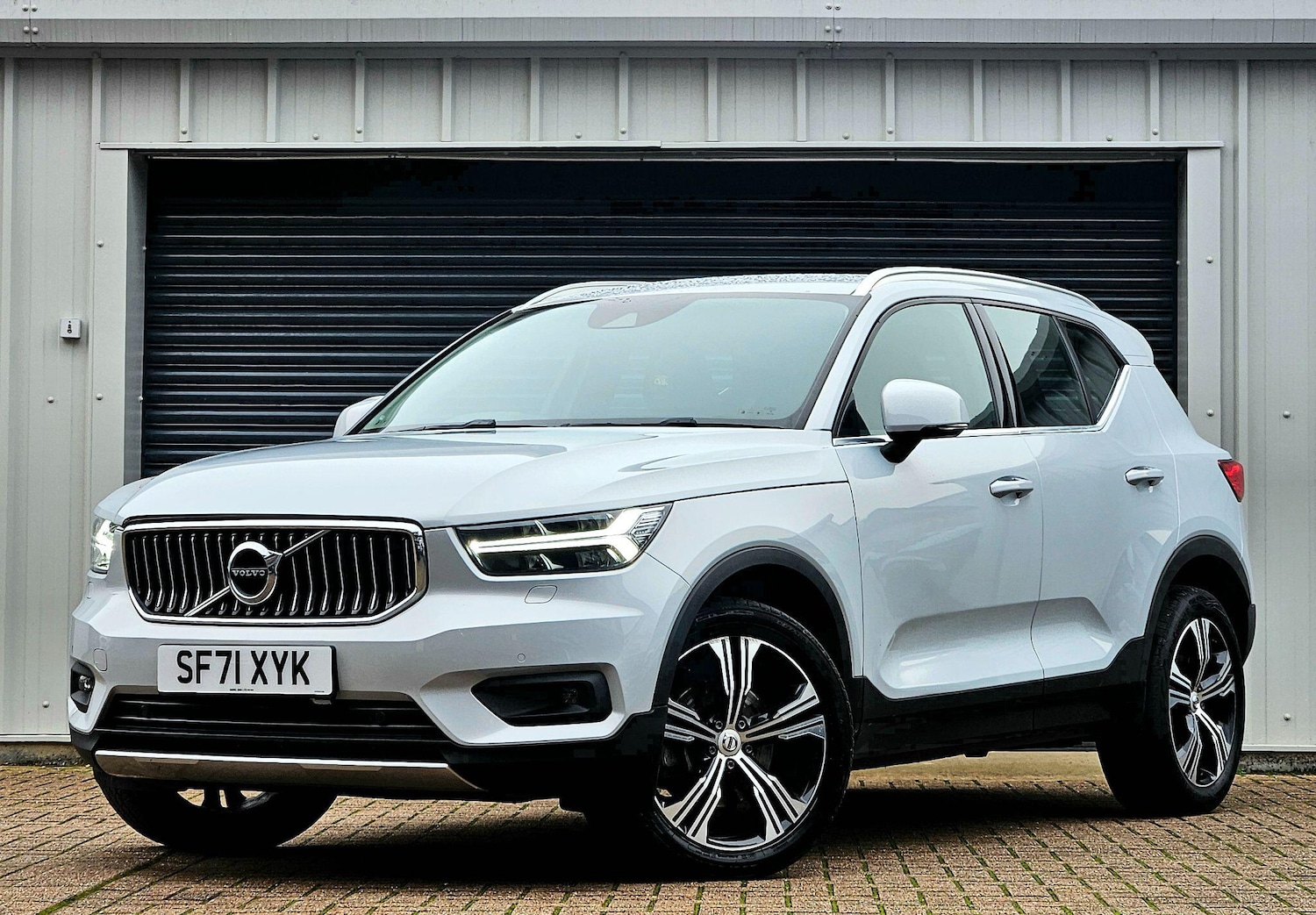 Used Volvo XC40 2021 for sale - 76592435: Photo 4