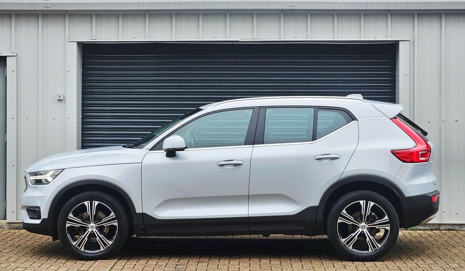 Used Volvo XC40 2021 for sale - 76592435: Photo 8