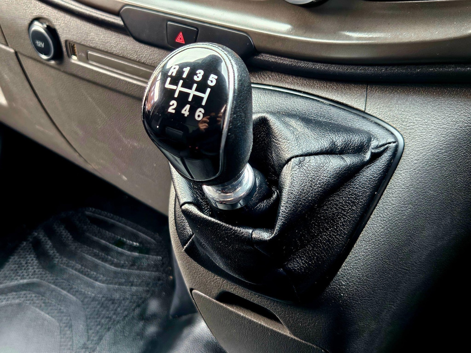 Used Ford Transit Custom 2019 for sale - 77359054: Photo 16