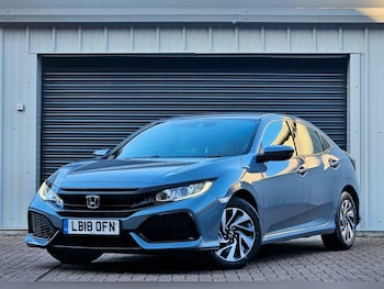 Used Honda Civic 2018 for sale - 78429234: Photo