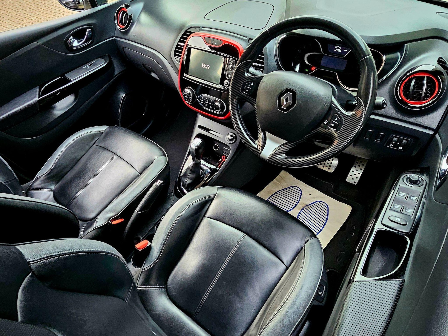 Used Renault Captur 2017 for sale - 76432094: Photo 15