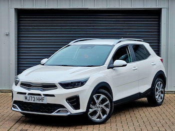 Used Kia Stonic 2023 for sale - 76995735: Photo