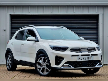 Used Kia Stonic 2023 for sale - 76995735: Photo