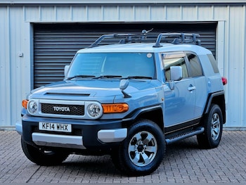 Used Toyota FJ Cruiser 2014 for sale - 79464384: Photo