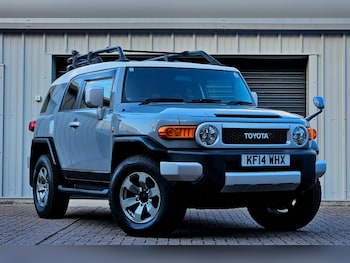 Used Toyota FJ Cruiser 2014 for sale - 79464384: Photo