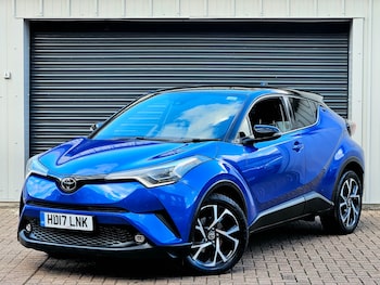 Used Toyota C-HR 2017 for sale - 75856374: Photo