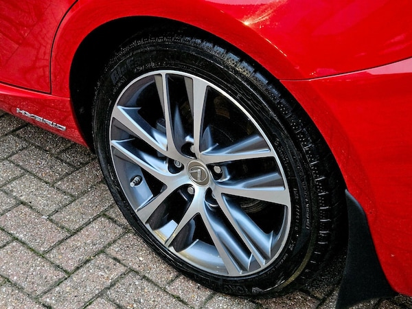 Used Lexus IS 2017 for sale - 76307781: Photo 11