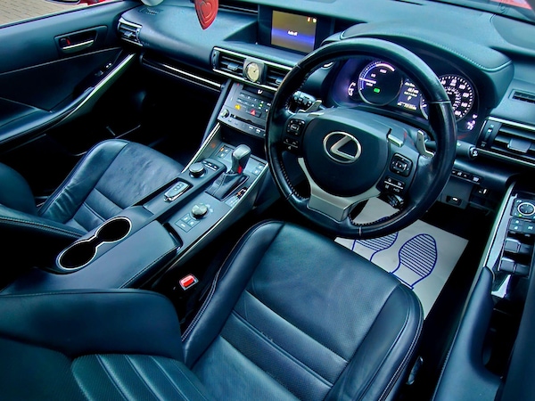 Used Lexus IS 2017 for sale - 76307781: Photo 14