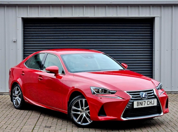Used Lexus IS 2017 for sale - 76307781: Photo 1