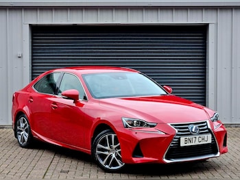 Used Lexus IS 2017 for sale - 76307781: Photo