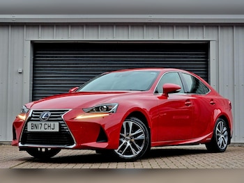 Used Lexus IS 2017 for sale - 76307781: Photo