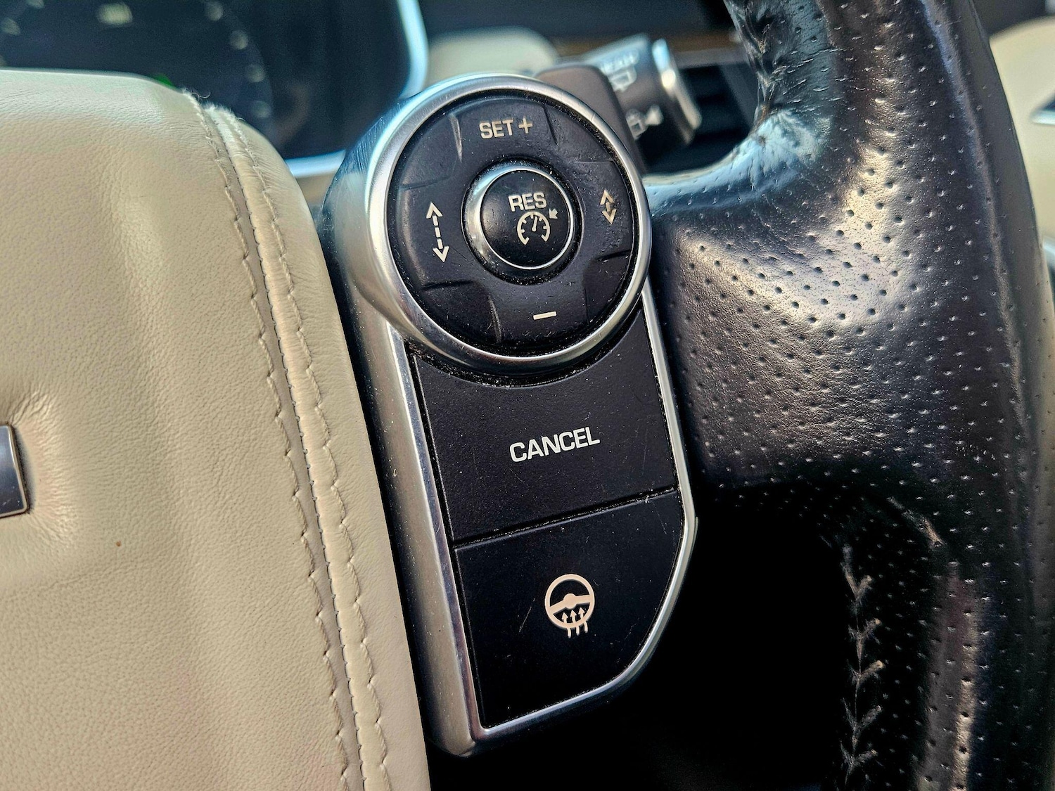 Used Land Rover Range Rover Sport 2015 for sale - 77203586: Photo 30