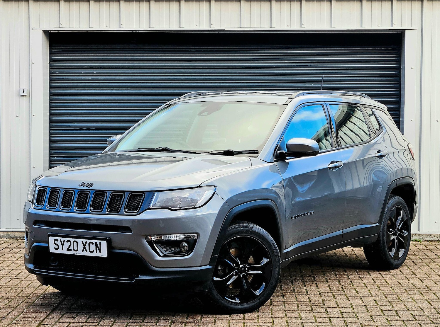 Used Jeep Compass 2020 for sale - 76780947: Photo 2