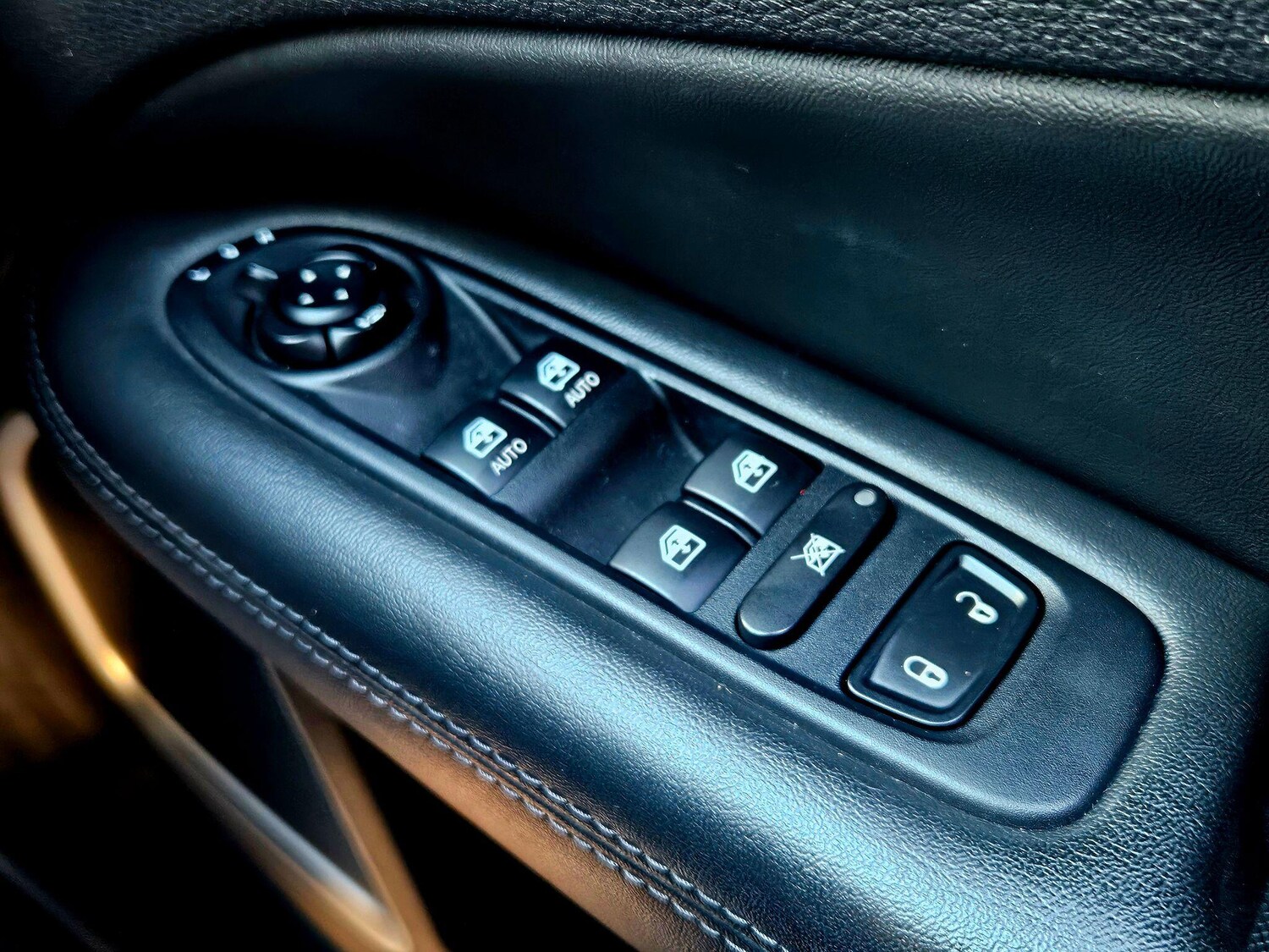 Used Jeep Compass 2020 for sale - 76780947: Photo 33