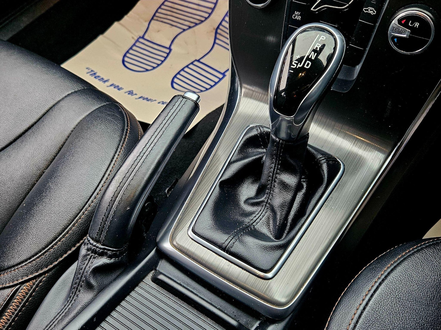 Used Volvo V40 2015 for sale - 76592810: Photo 23