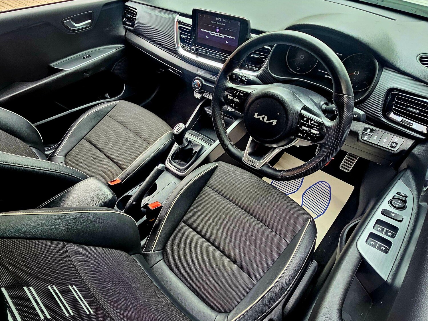 Used Kia Stonic 2023 for sale - 76201291: Photo 17