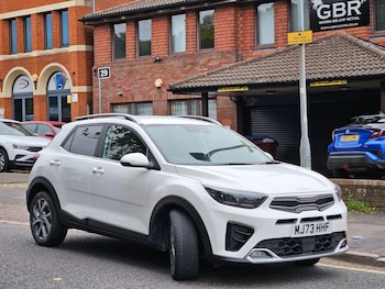 Used Kia Stonic 2023 for sale - 76201291: Photo