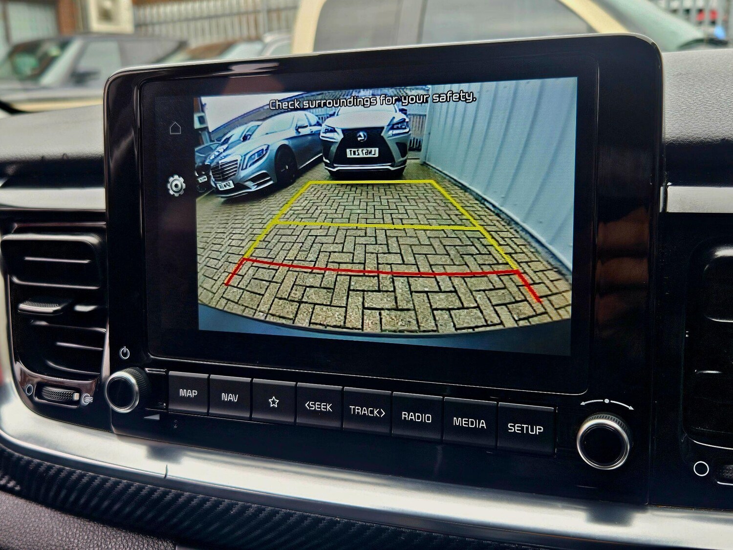 Used Kia Stonic 2023 for sale - 76201291: Photo 24