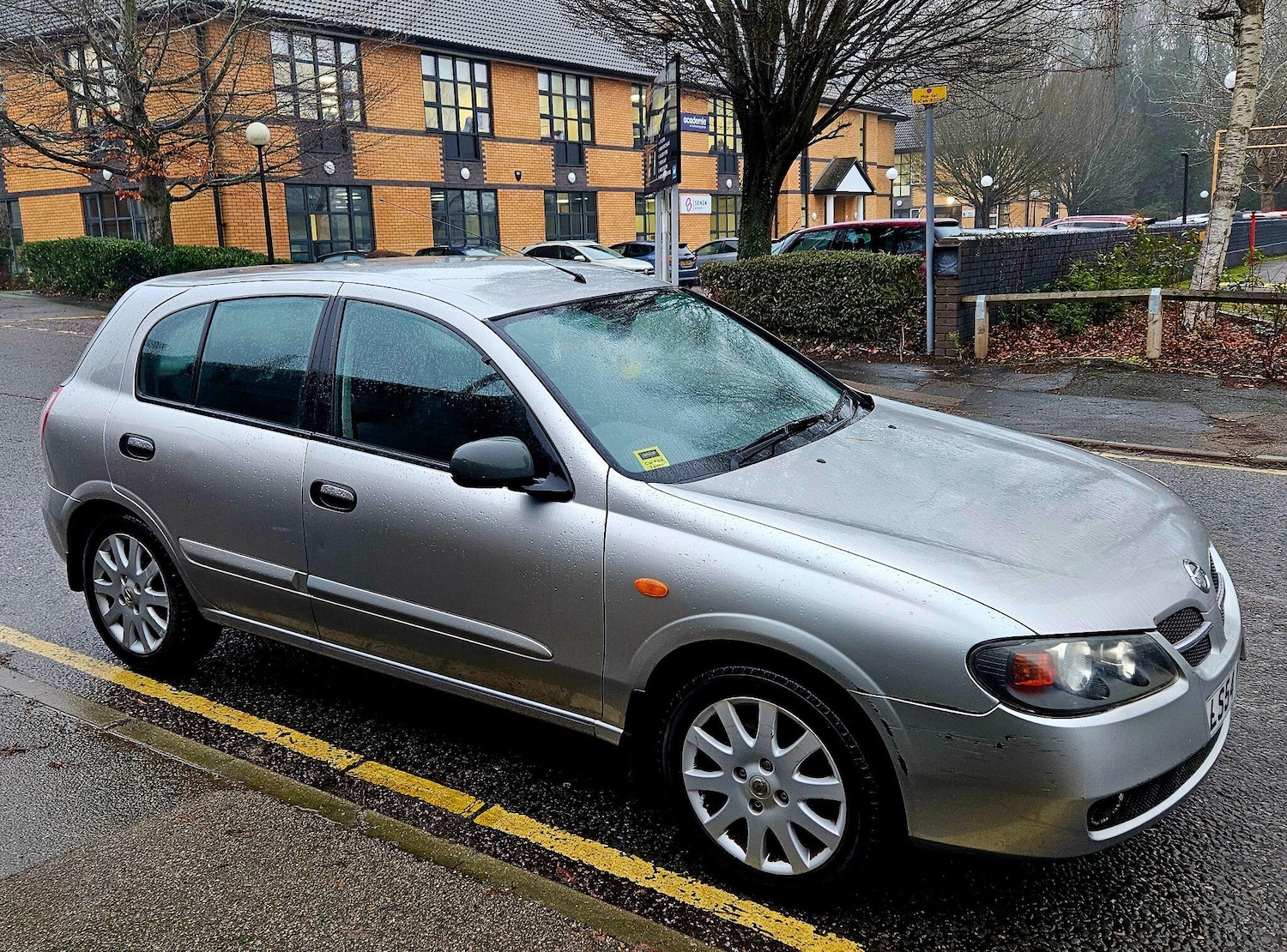 Used Nissan Almera 2004 for sale - 77144471: Photo 2