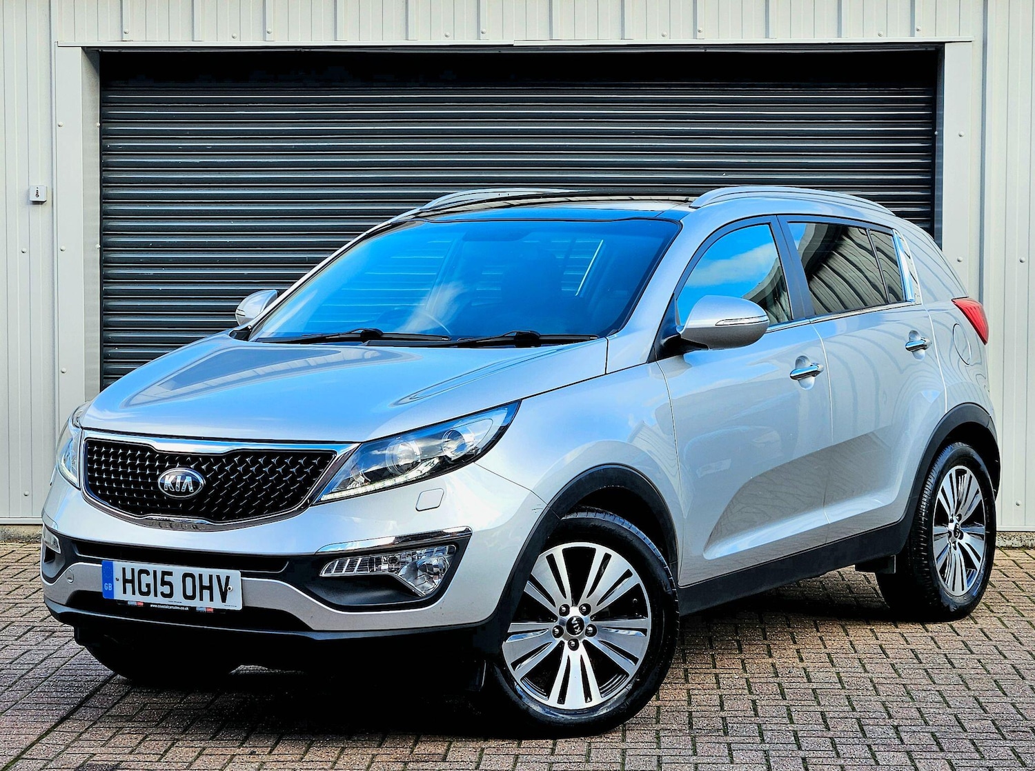 Used Kia Sportage 2015 for sale - 76360343: Photo 2