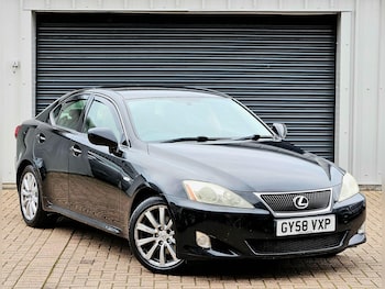 Lexus - IS